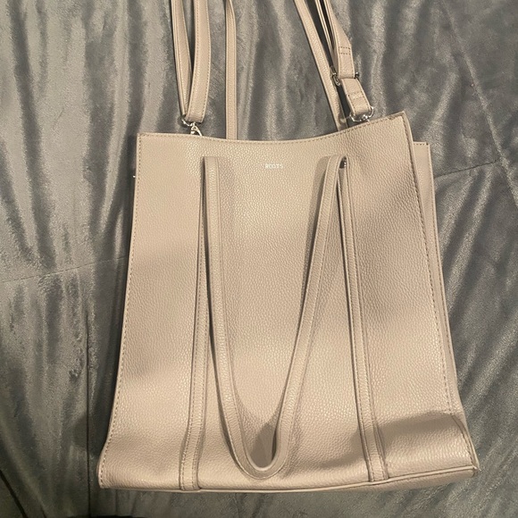 Roots Soft Tan Leather Tote Bag - Picture 1 of 11